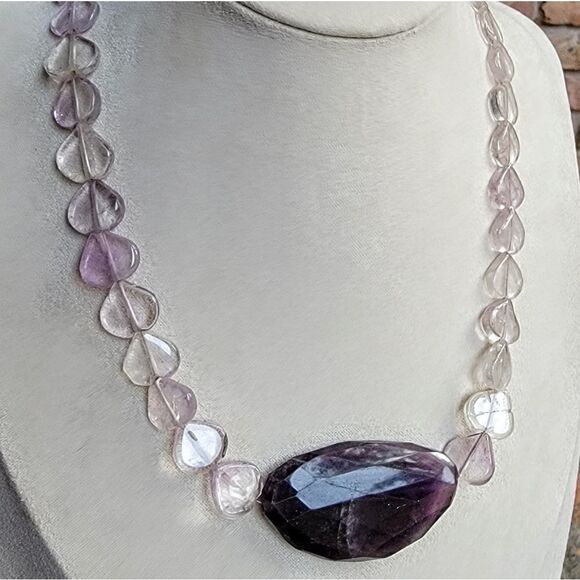 Faceted Dark & Light Amethyst  Beaded Necklace - Picture 1 of 5